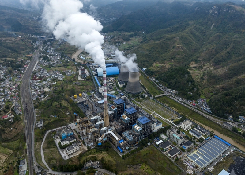 六盘水市钟山区：转型提质强根基 实干筑梦开新局(图2)