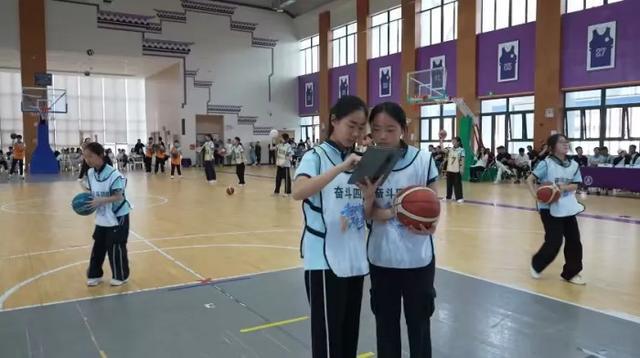 合肥一六八玫瑰园学校南校体育教师亮相合肥市义务教育阶段教学研讨月活动(图2)